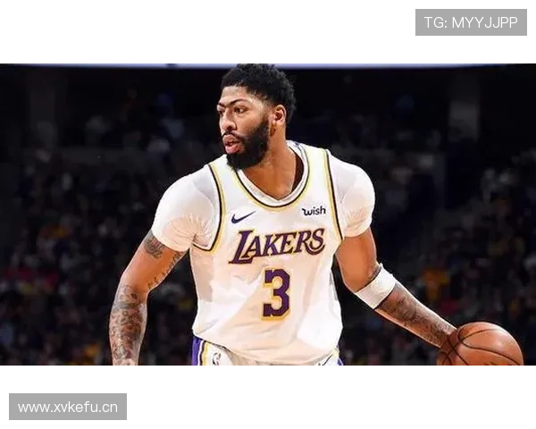 安东尼·戴维斯内线高效挡拆助詹姆斯提升季后赛得分效率